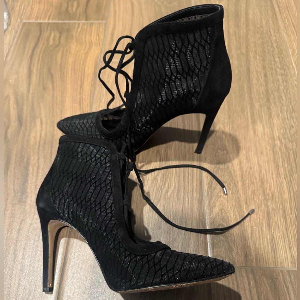 Gianni Bini Zooleika Black Suede Mesh Heels